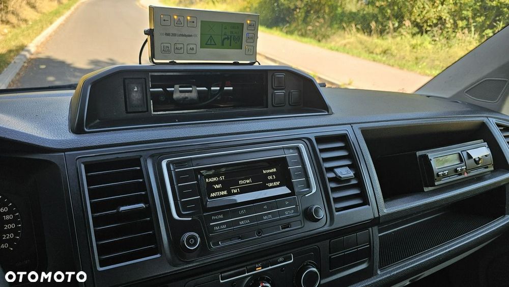 Volkswagen Transporter - 22