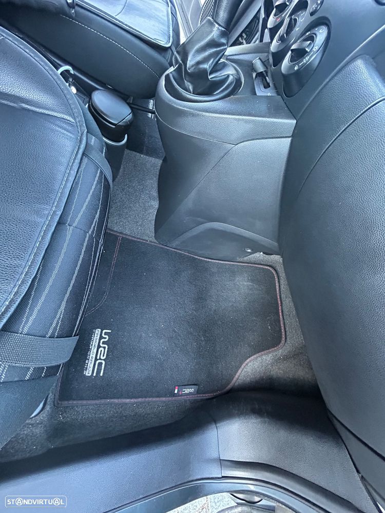 Mazda 2 1.4 MZ-CD Sport - 13