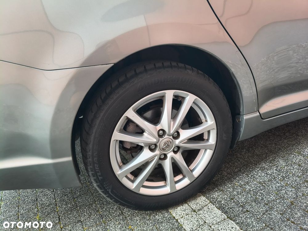 Toyota Avensis 2.2 D-4D Automatik Executive - 38