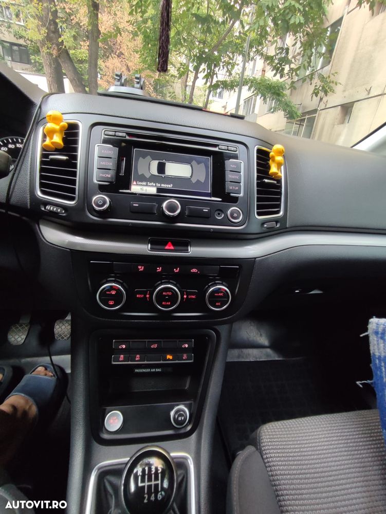 Volkswagen Sharan - 5
