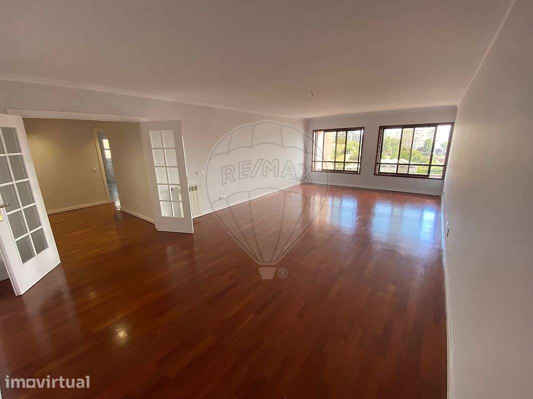 Apartamento T4 para arrendamento - Grande imagem: 2/20