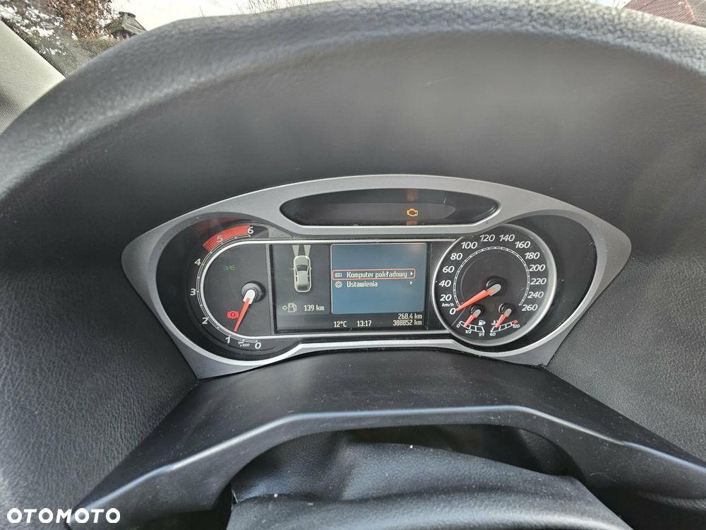 Ford Mondeo - 2