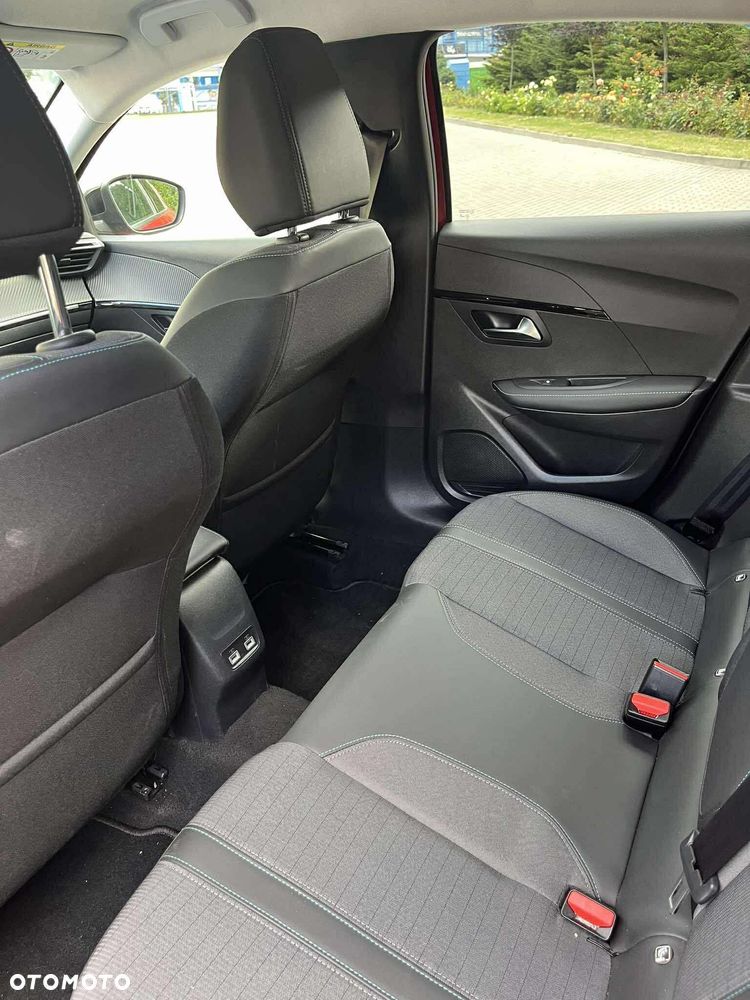 Peugeot 208 1.2 PureTech Allure S&S EAT8 - 13