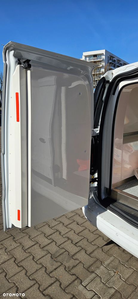 Ford TRANSIT CONNECT Van L2 - 15