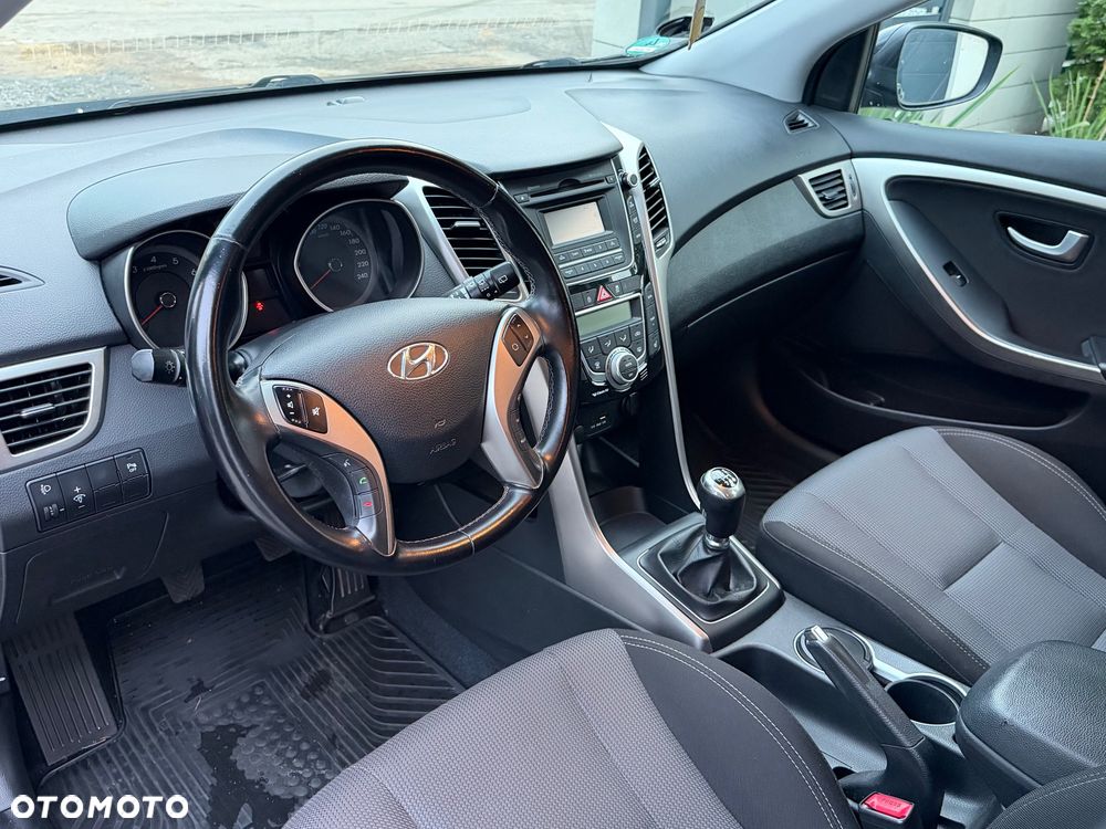 Hyundai i30 - 12