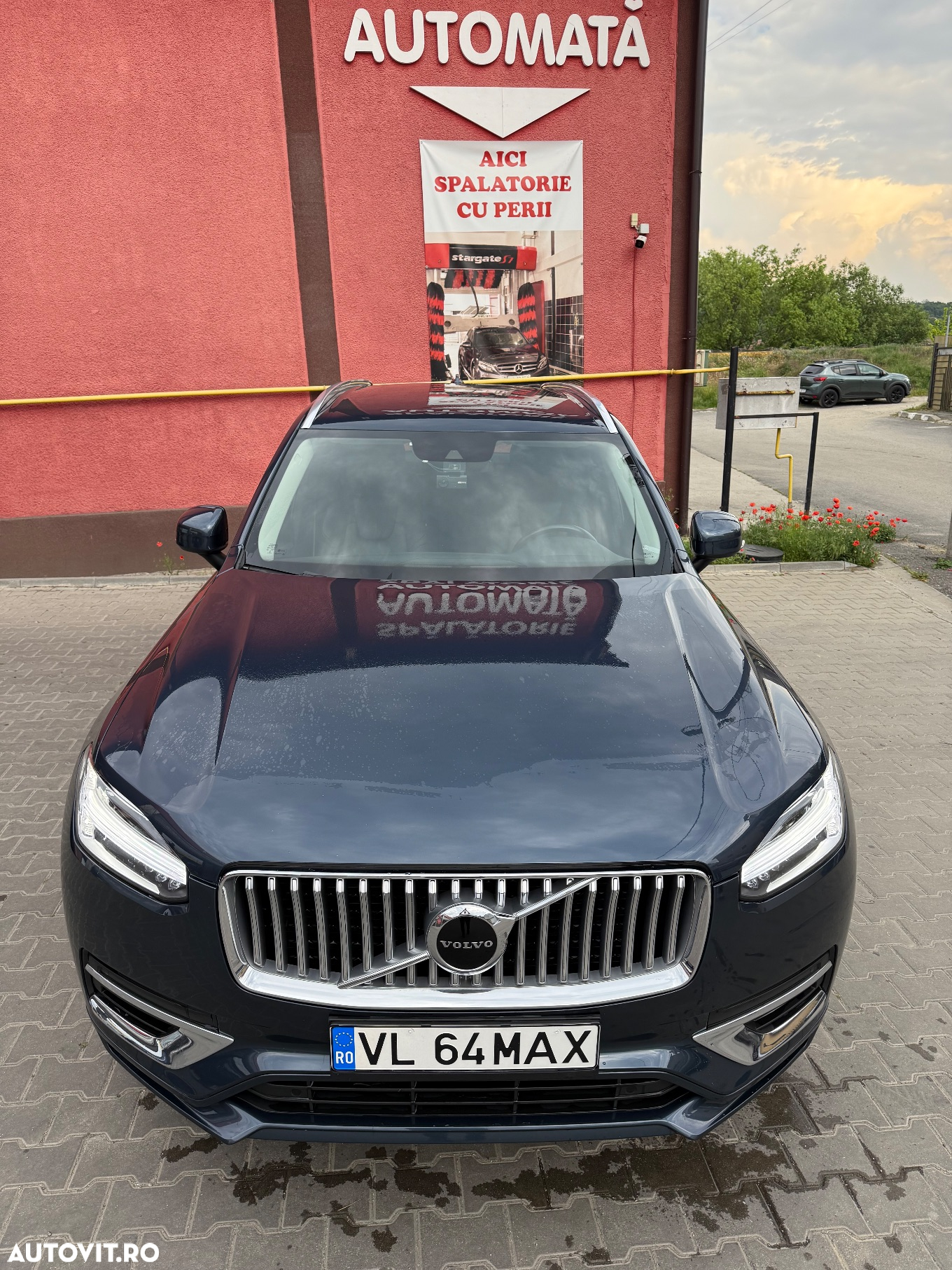 Volvo XC 90 AWD T8 Twin Engine Geartronic RDesign - 36
