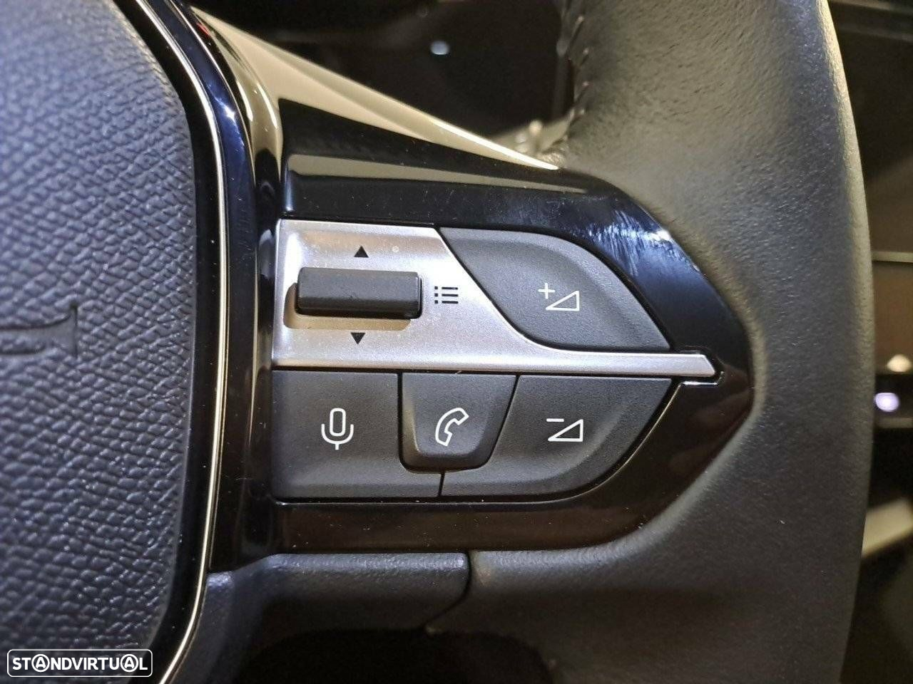 Peugeot 308 SW 1.2 PureTech Allure EAT8 - 17