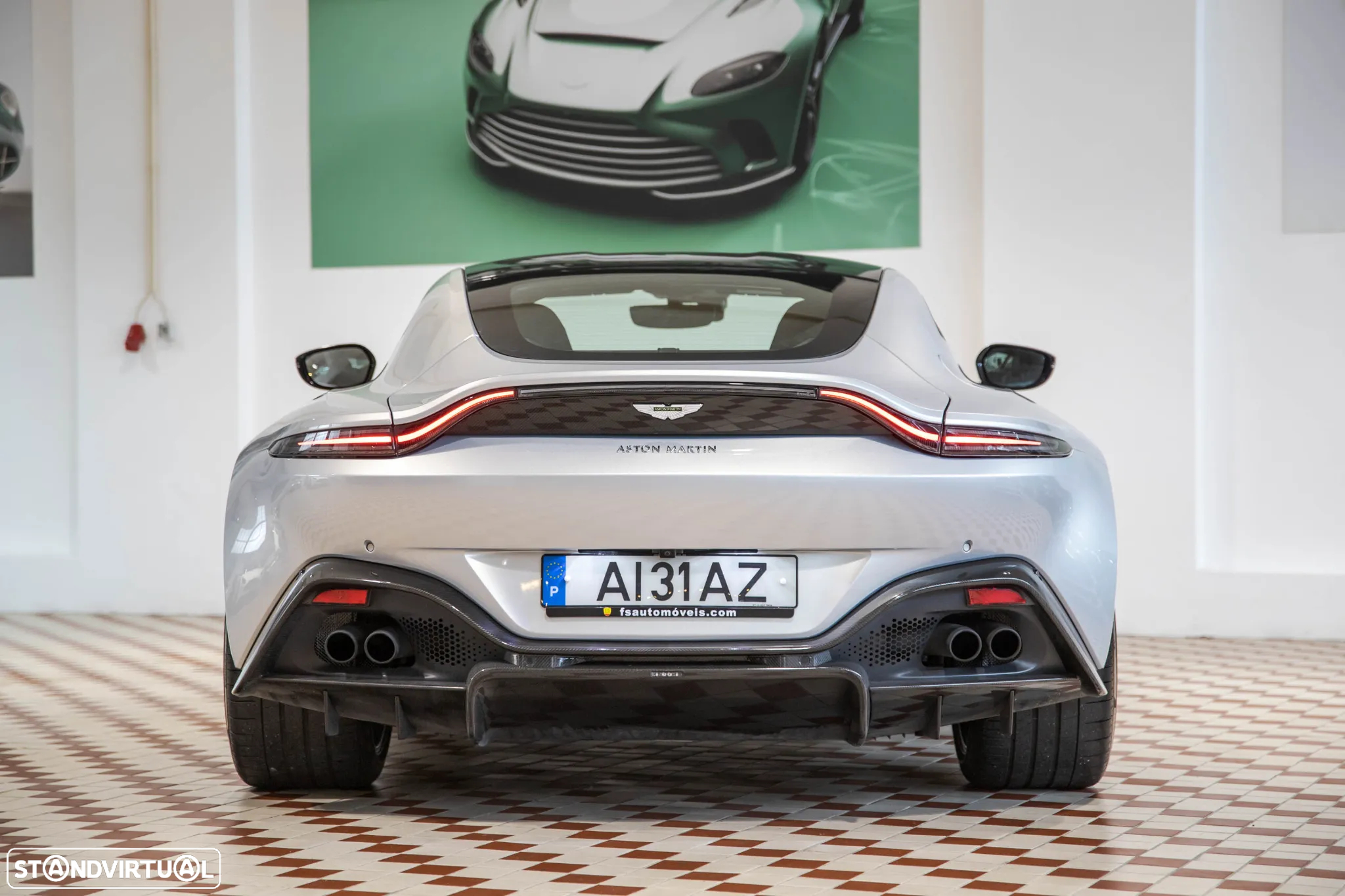 Aston Martin Vantage Coupe V8 AMR - 5