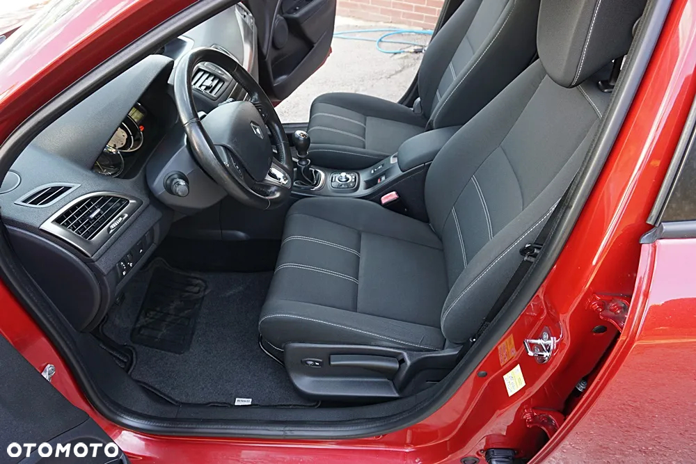 Renault Megane 1.6 16V 110 TomTom Edition - 18
