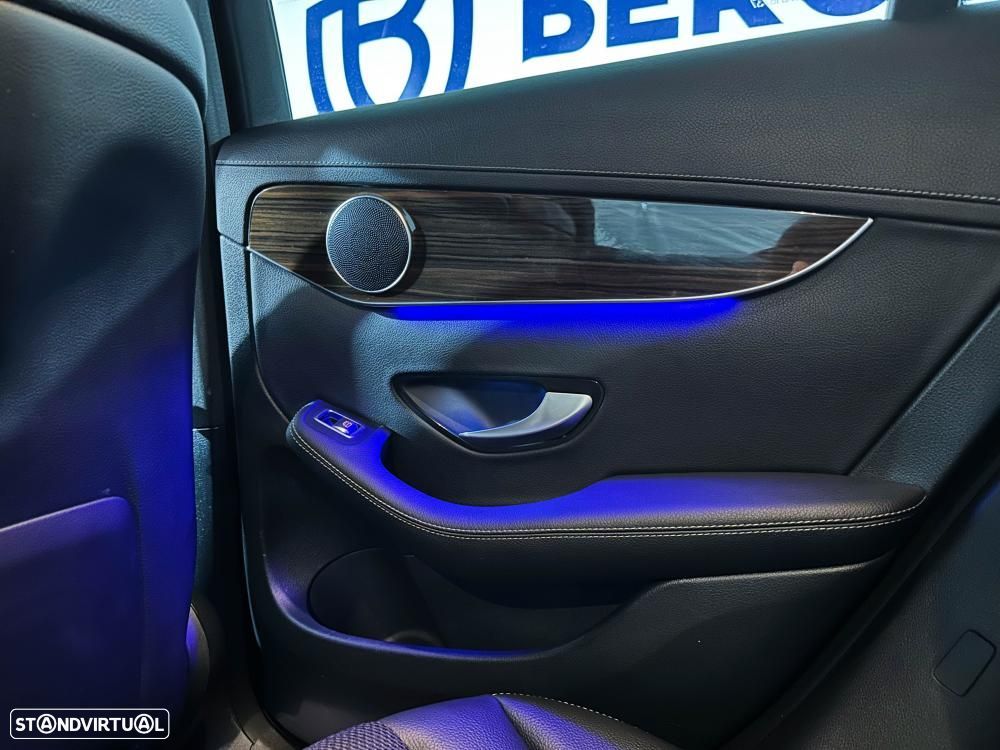 Mercedes-Benz GLC 300 e 4Matic - 39