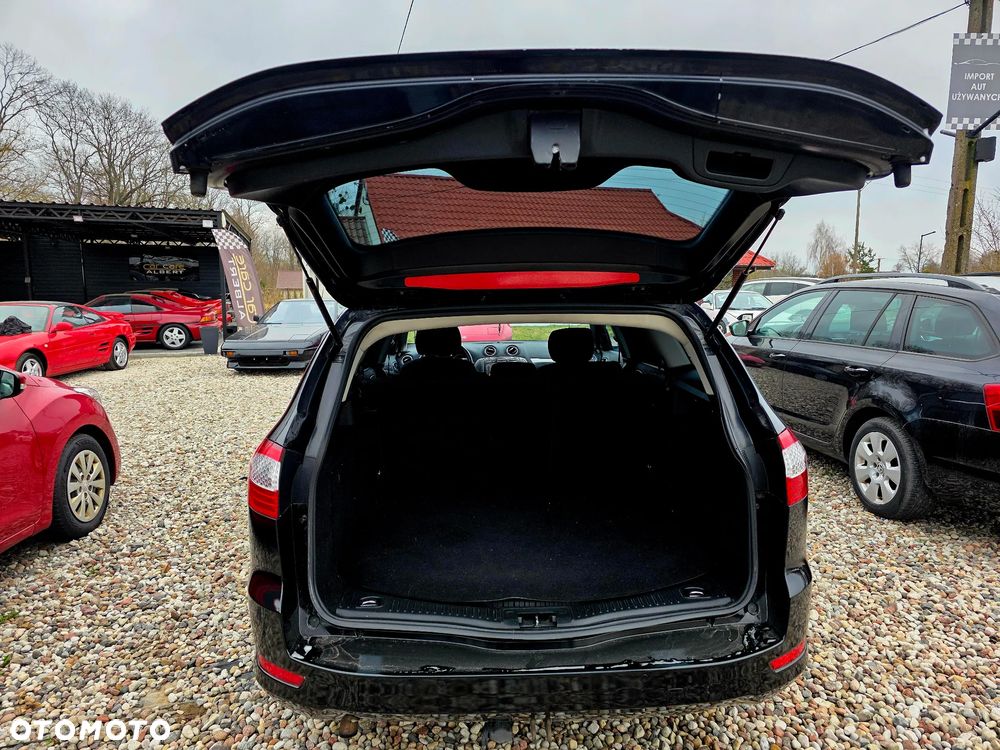 Ford Mondeo - 14