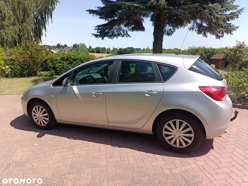Opel Astra - 15