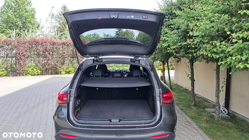 Mercedes-Benz GLC 220 d mHEV 4-Matic AMG Line - 6