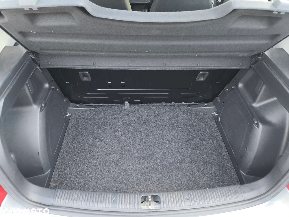 BMW Seria 3 - 34