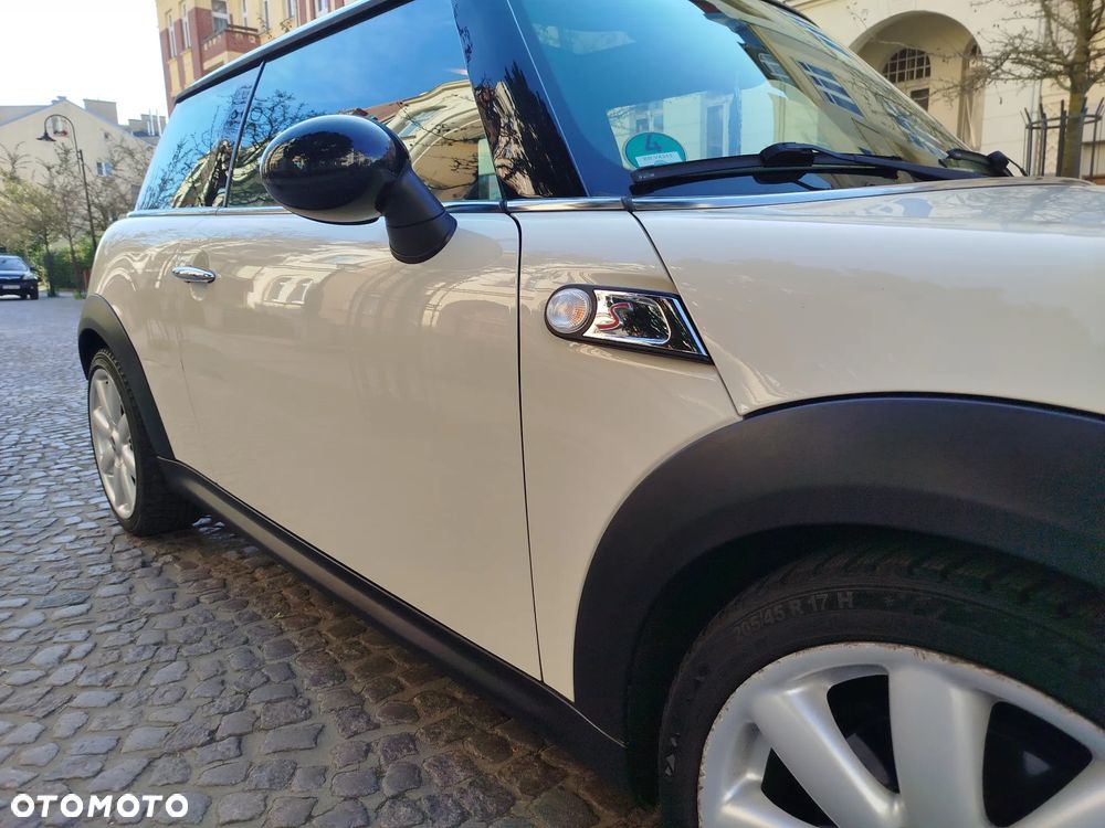 MINI Cooper S - 24