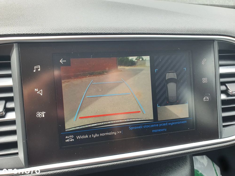 Peugeot 308 1.2 PureTech Allure S&S EAT8 - 15