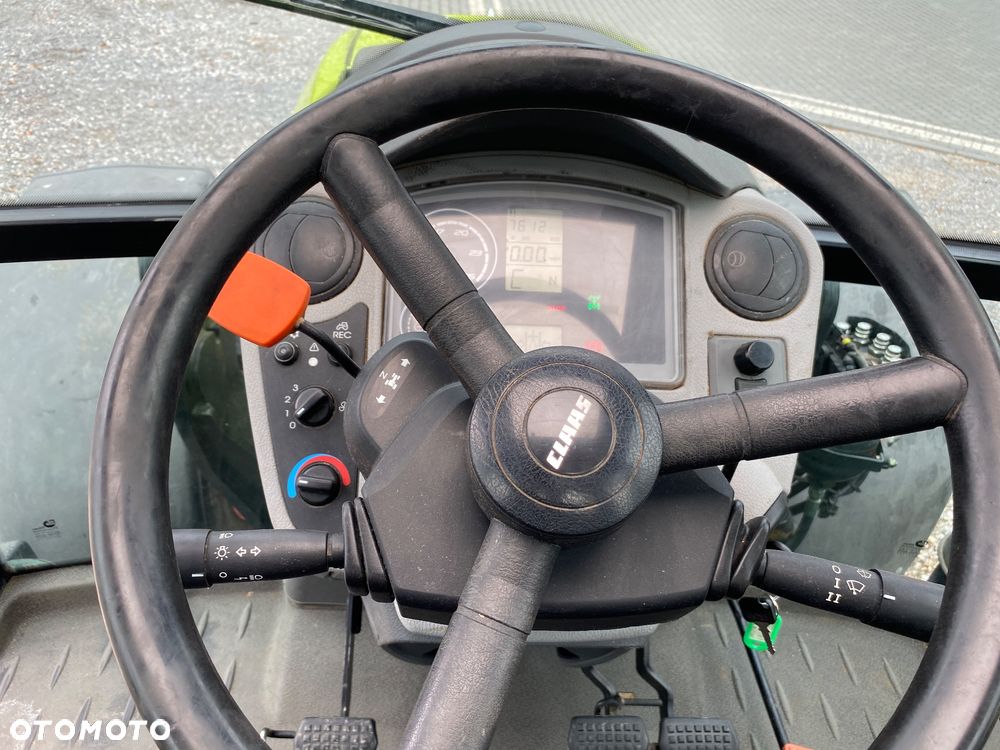 Claas ARION 410 - 10