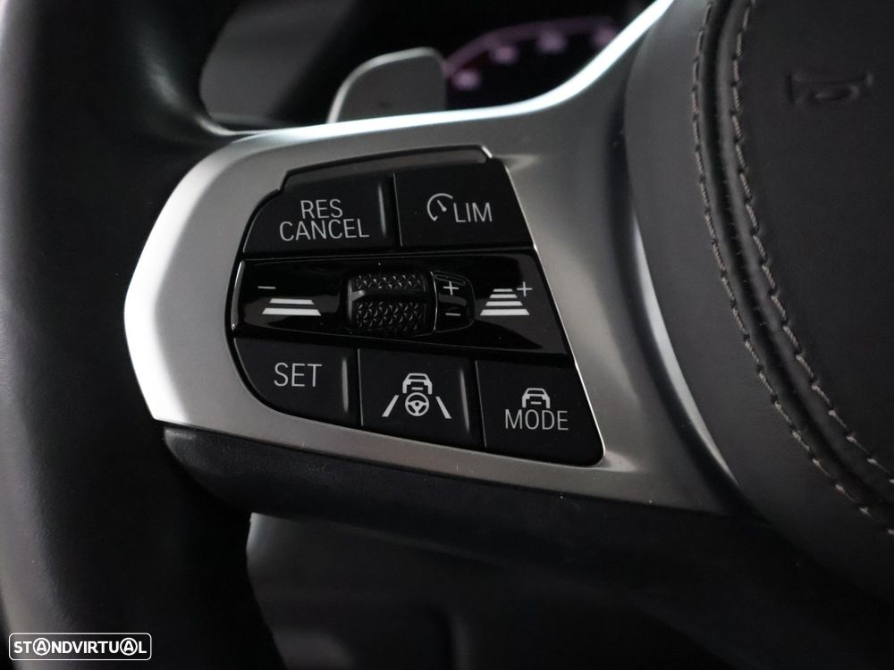 BMW X7 40 d xDrive Pack M - 20