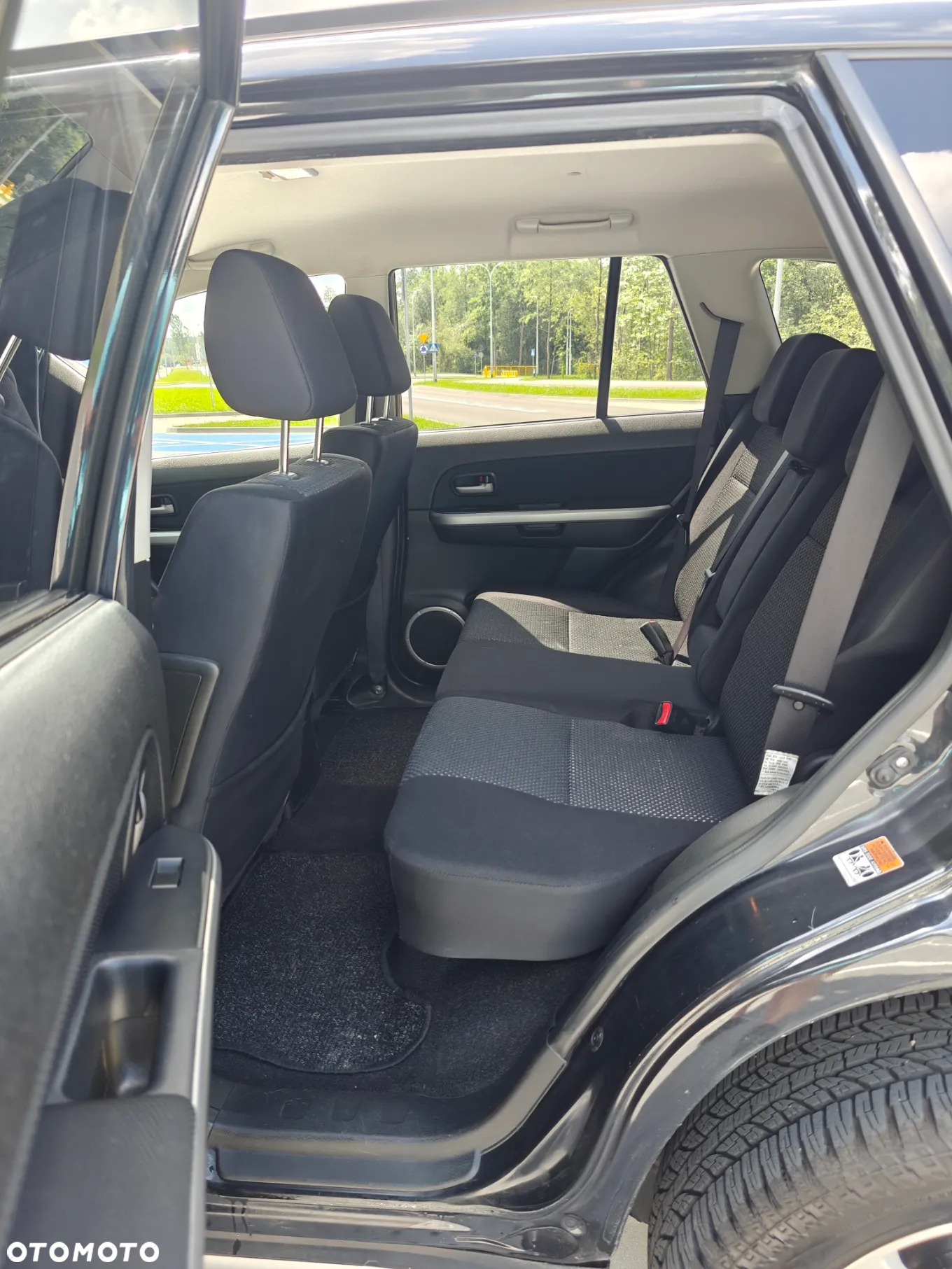 Suzuki Grand Vitara 2.0 - 6
