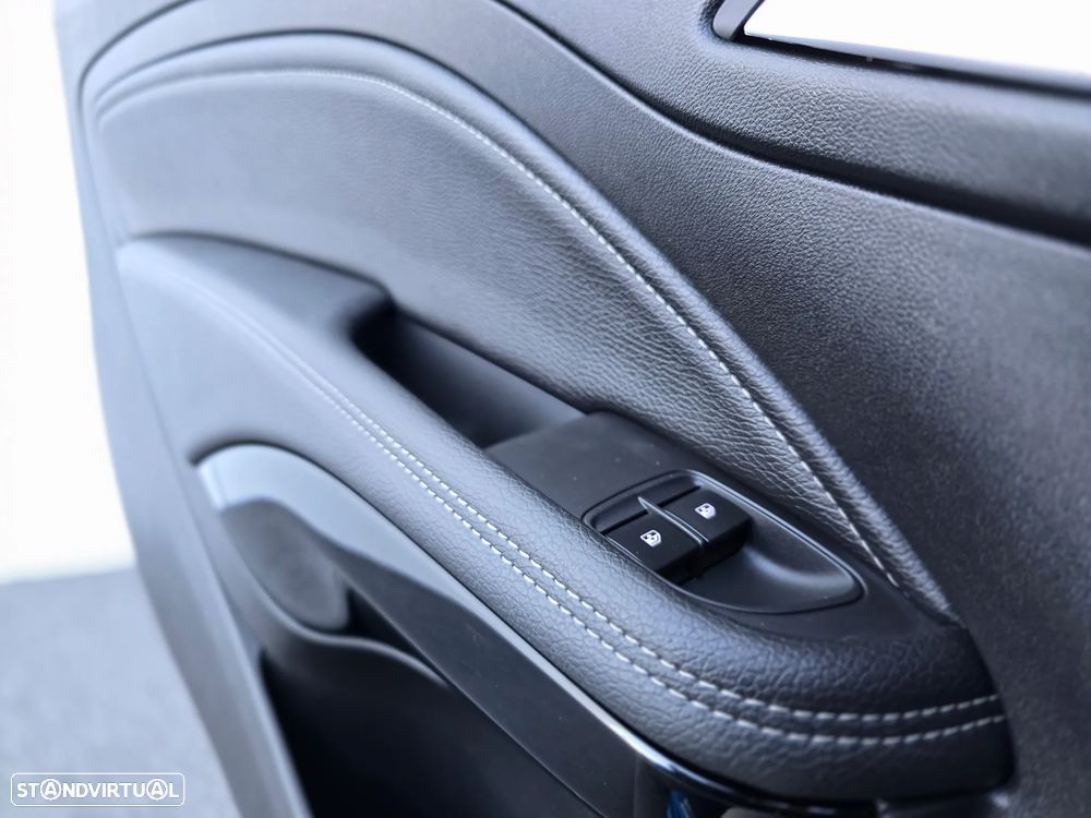 Opel Adam 1.4 Glam - 33