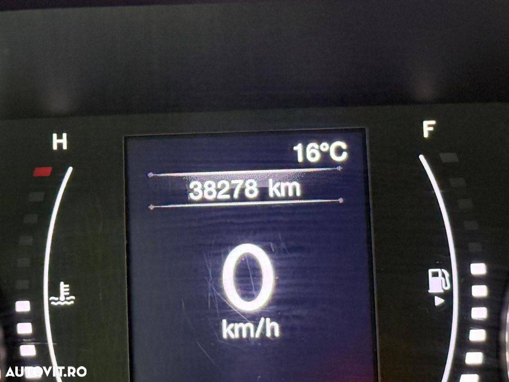 Jeep Renegade - 9