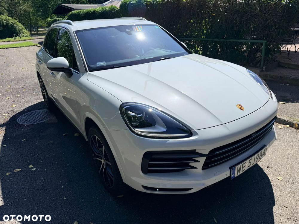 Porsche Cayenne Standard - 2