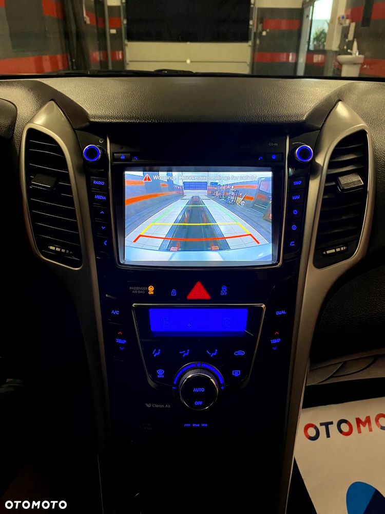 Hyundai i30 1.6 GDI Classic - 16