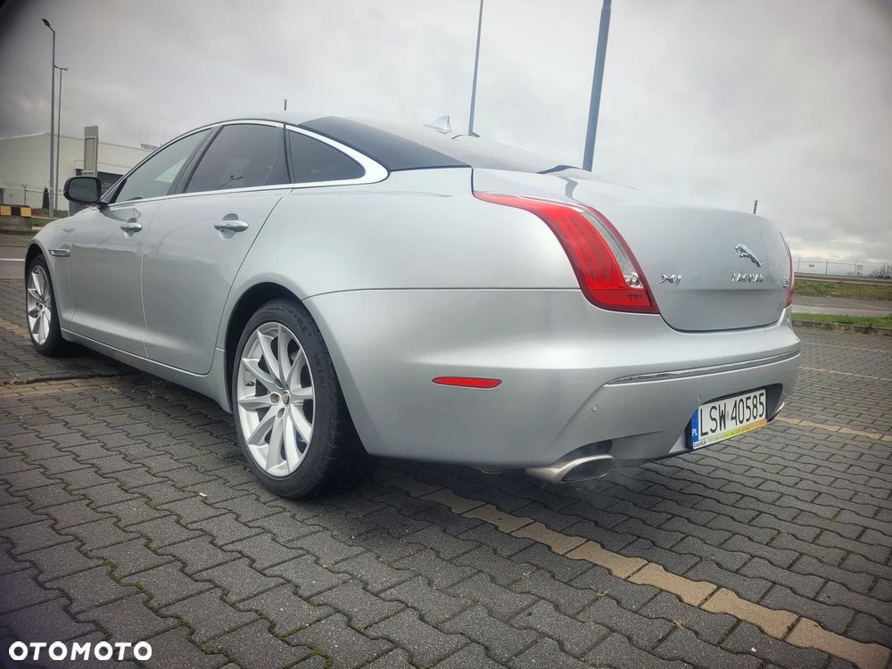 Jaguar XJ 3.0 V6 Kompressor AWD Premium Luxury - 19