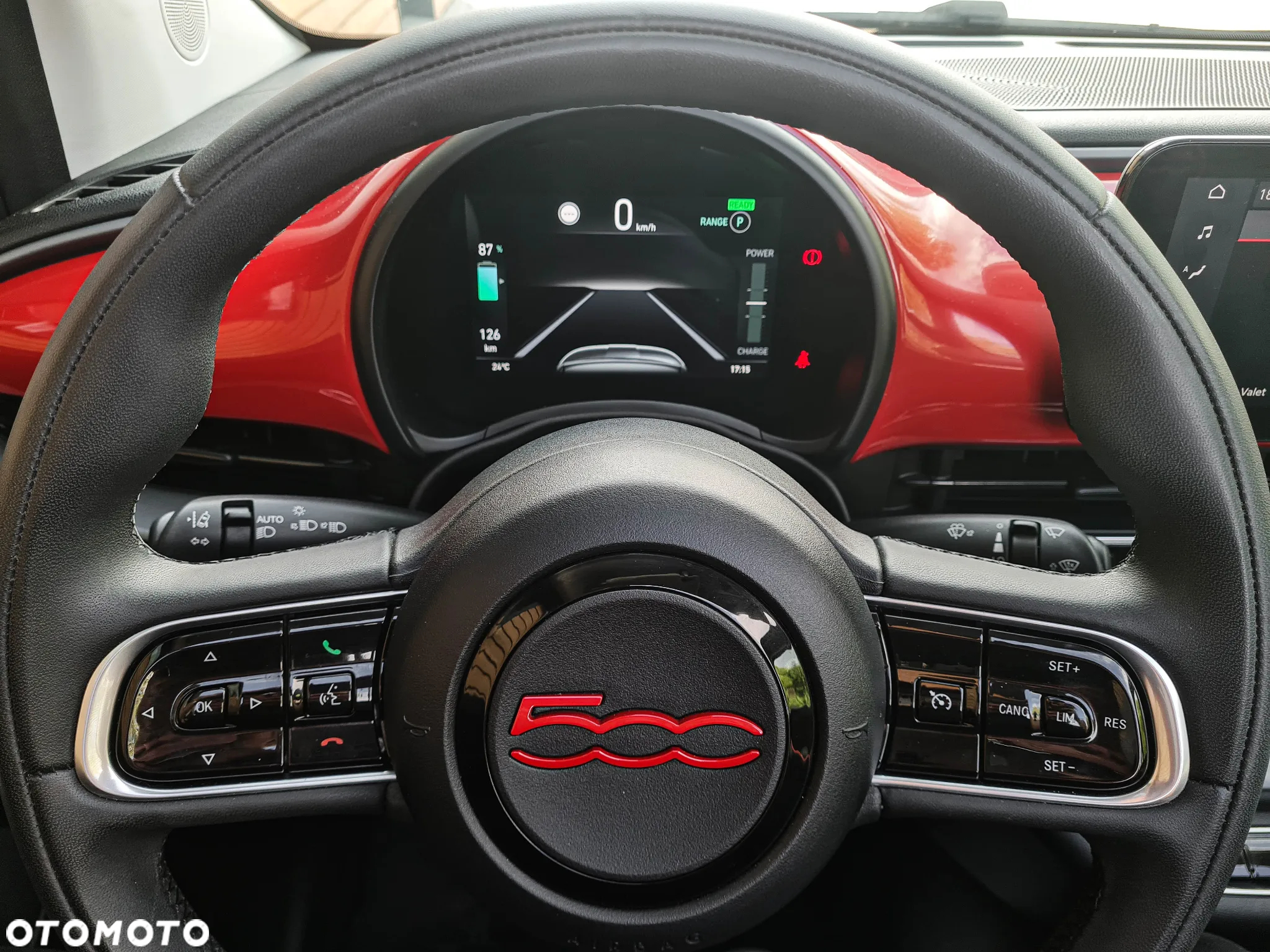 Fiat 500e RED - 15