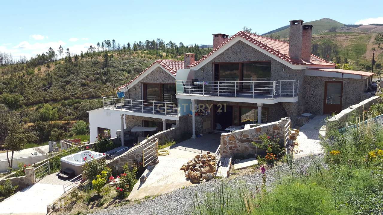 Propriedade única e exclusiva - Centro de Portugal - Grande imagem: 3/15