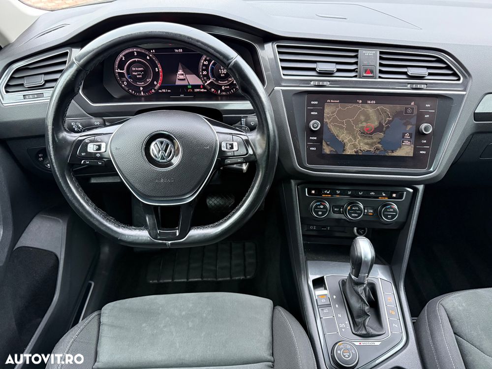 Volkswagen Tiguan 2.0 TDI SCR 4MOTION (BlueMotion Techn.) DSG Highline - 19