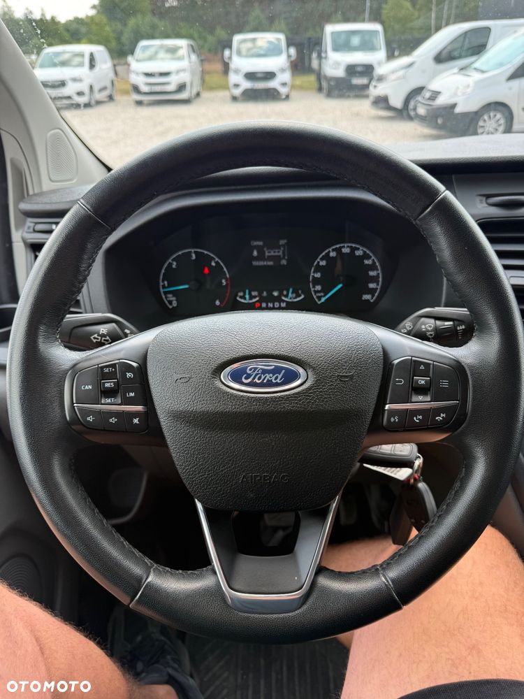 Ford Transit Custom - 38