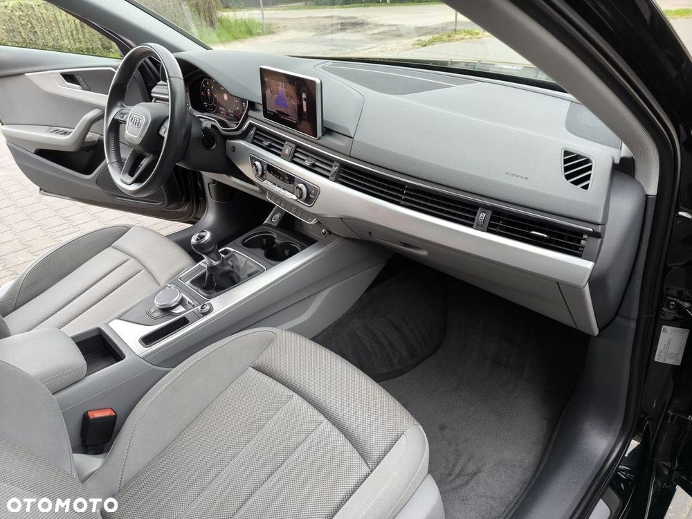 Audi A4 Avant 2.0 TDI DPF clean diesel Ambiente - 21