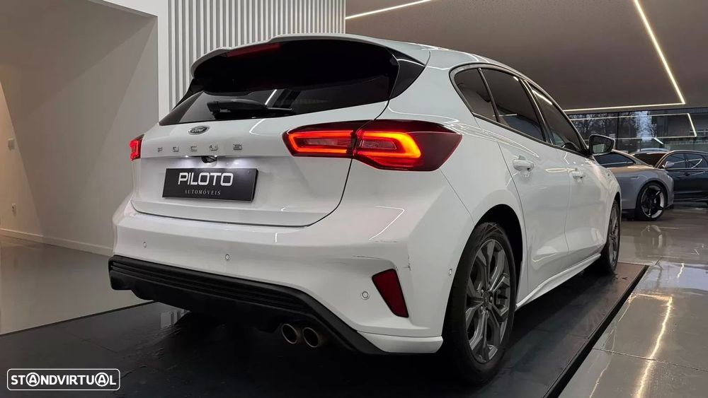 Ford Focus 1.0 EcoBoost MHEV ST-Line - 10