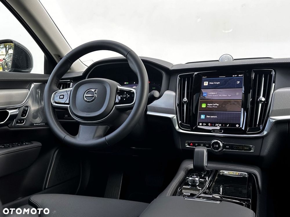 Volvo S90 - 16