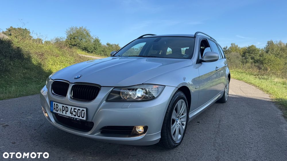 BMW Seria 3 320d xDrive - 4