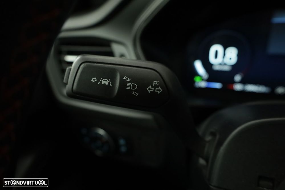Ford Focus 1.0 EcoBoost MHEV ST-Line X - 15