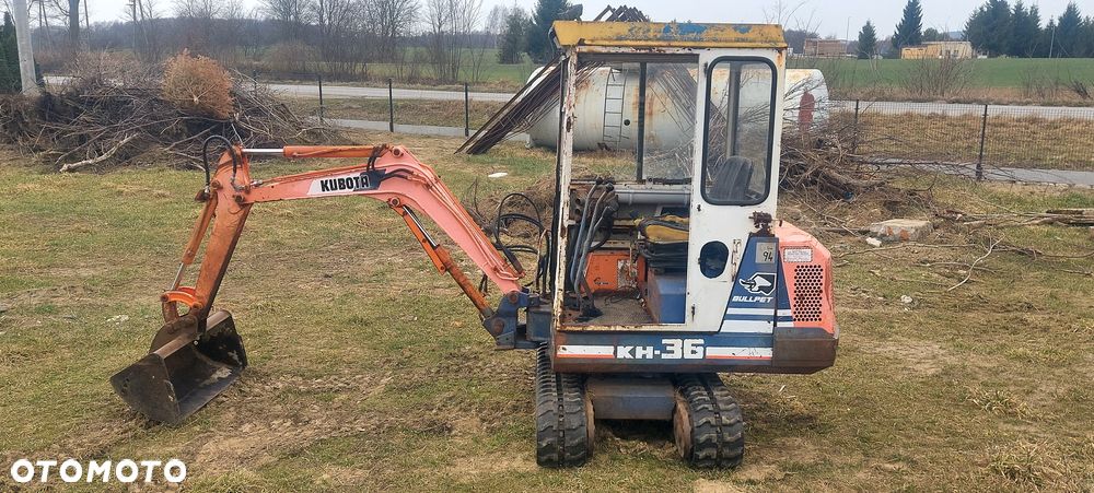Kubota KH 36 - 1
