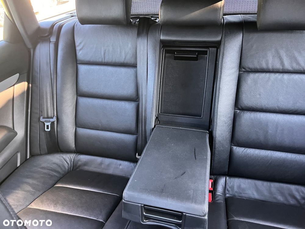Audi A6 Avant 3.0 TFSI Quattro Tiptronic - 17