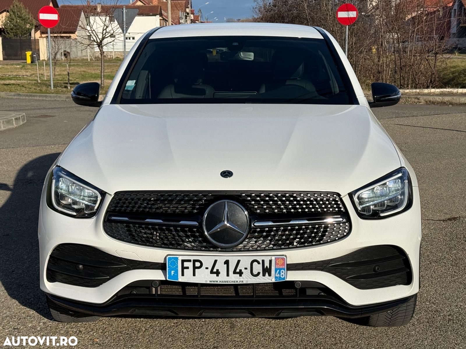 Mercedes-Benz GLC Coupe 300 d 4Matic 9G-TRONIC AMG Line - 10