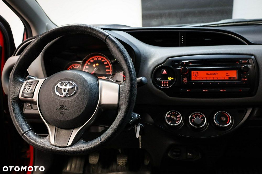 Toyota Yaris - 14