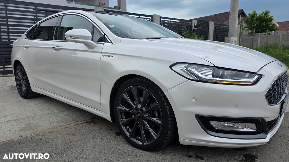 Ford Mondeo 2.0 TDCi Start-Stopp PowerShift-Aut Vignale - 2