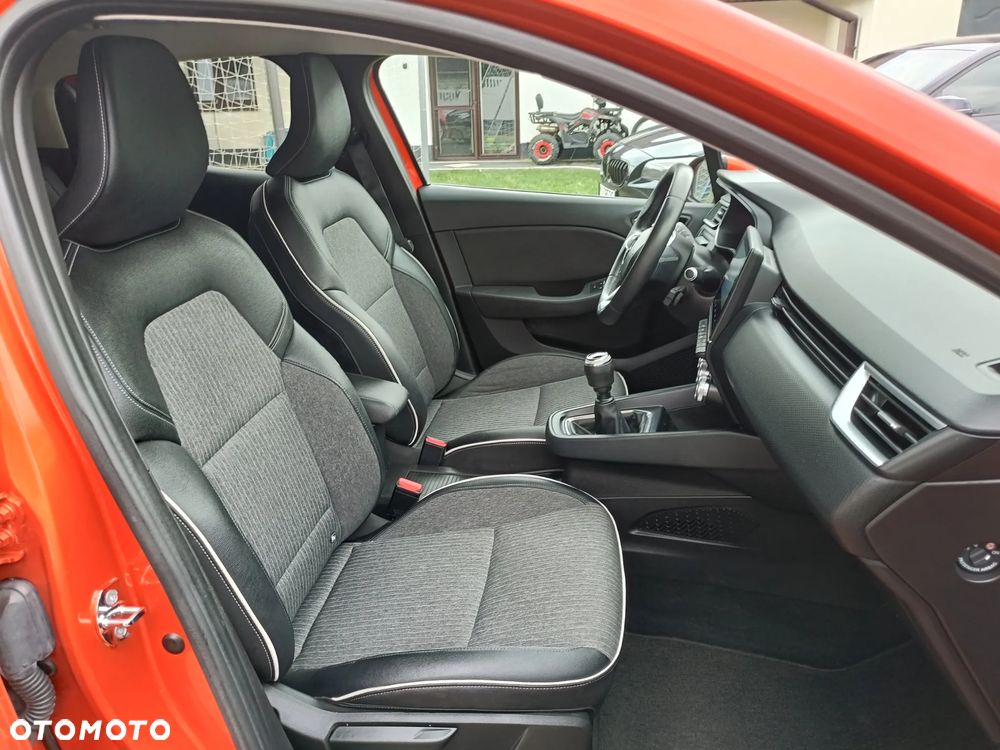 Renault Clio 1.0 TCe Intens - 11
