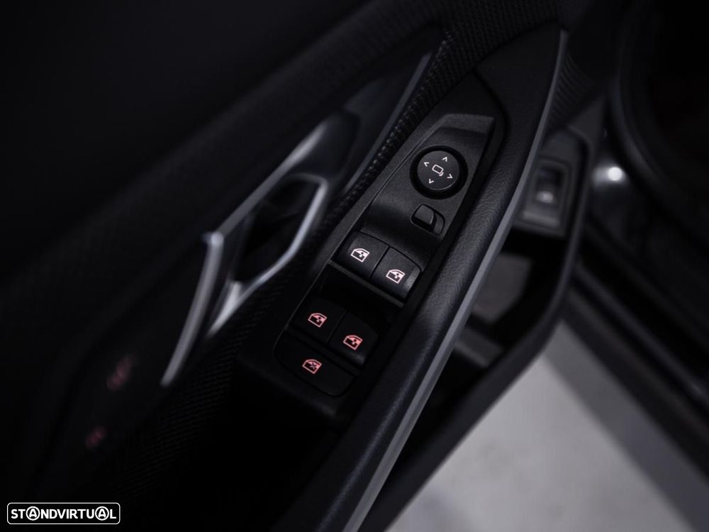 BMW 330 e Auto - 16