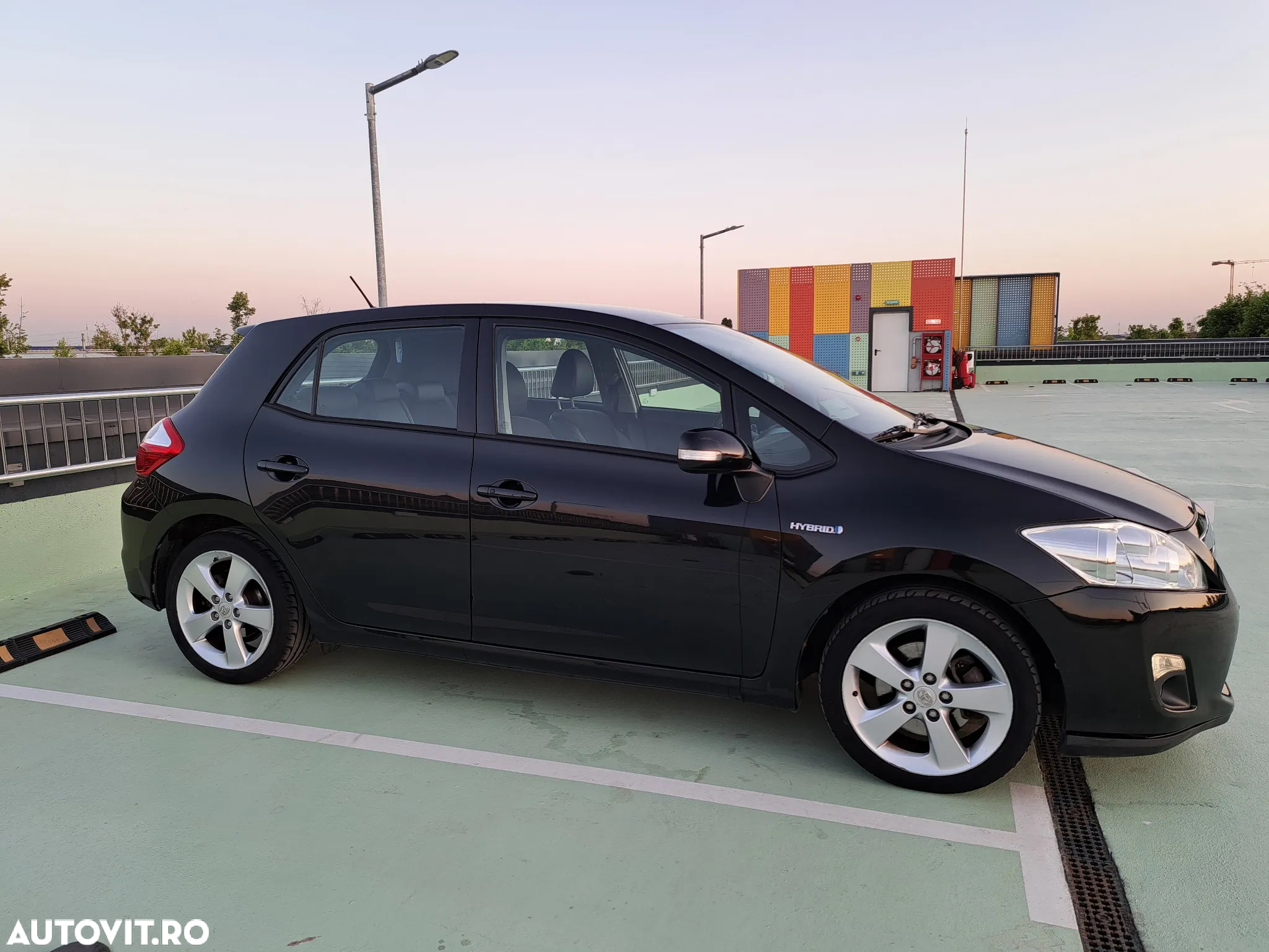 Toyota Auris 1.8 L VVT-i Hybrid Luna - 5