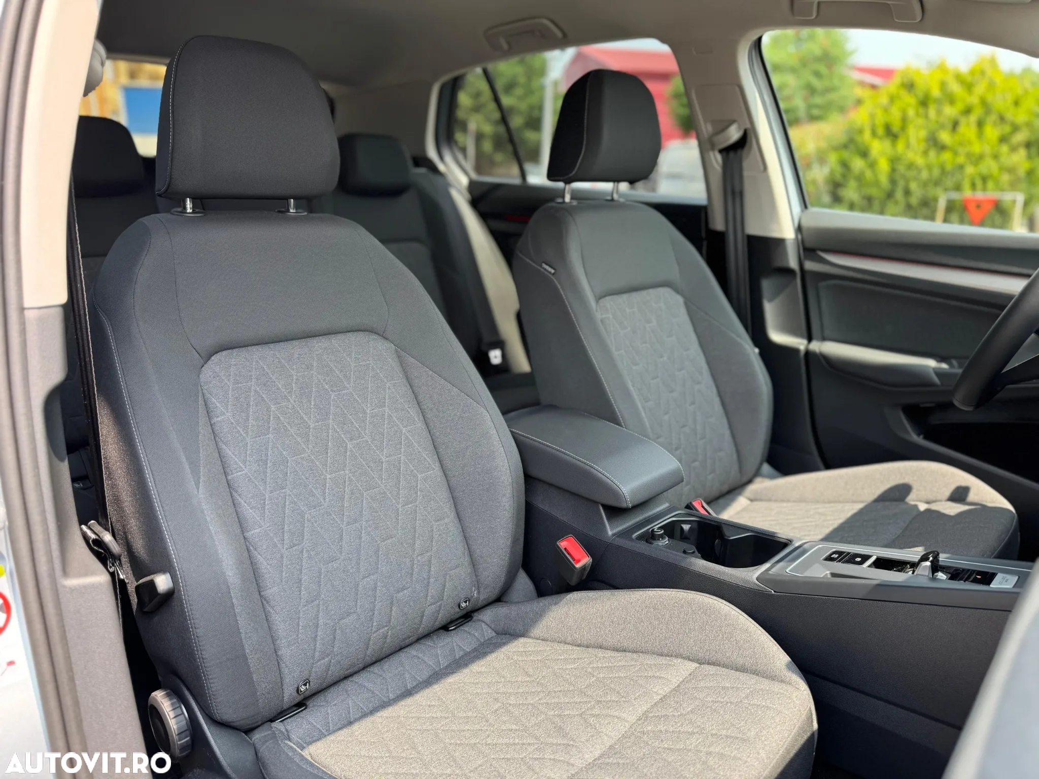 Volkswagen Golf 1.5 TSI eHybrid DSG PHEV Life - 12