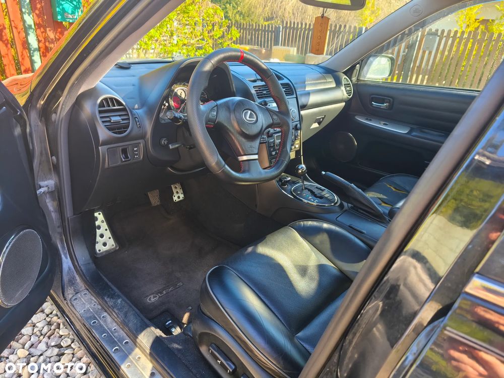 Lexus IS 300 Elegance - 19