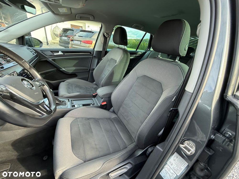 Volkswagen Golf 1.5 TSI ACT OPF DSG Highline - 7