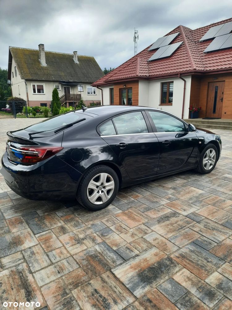 Opel Insignia - 11