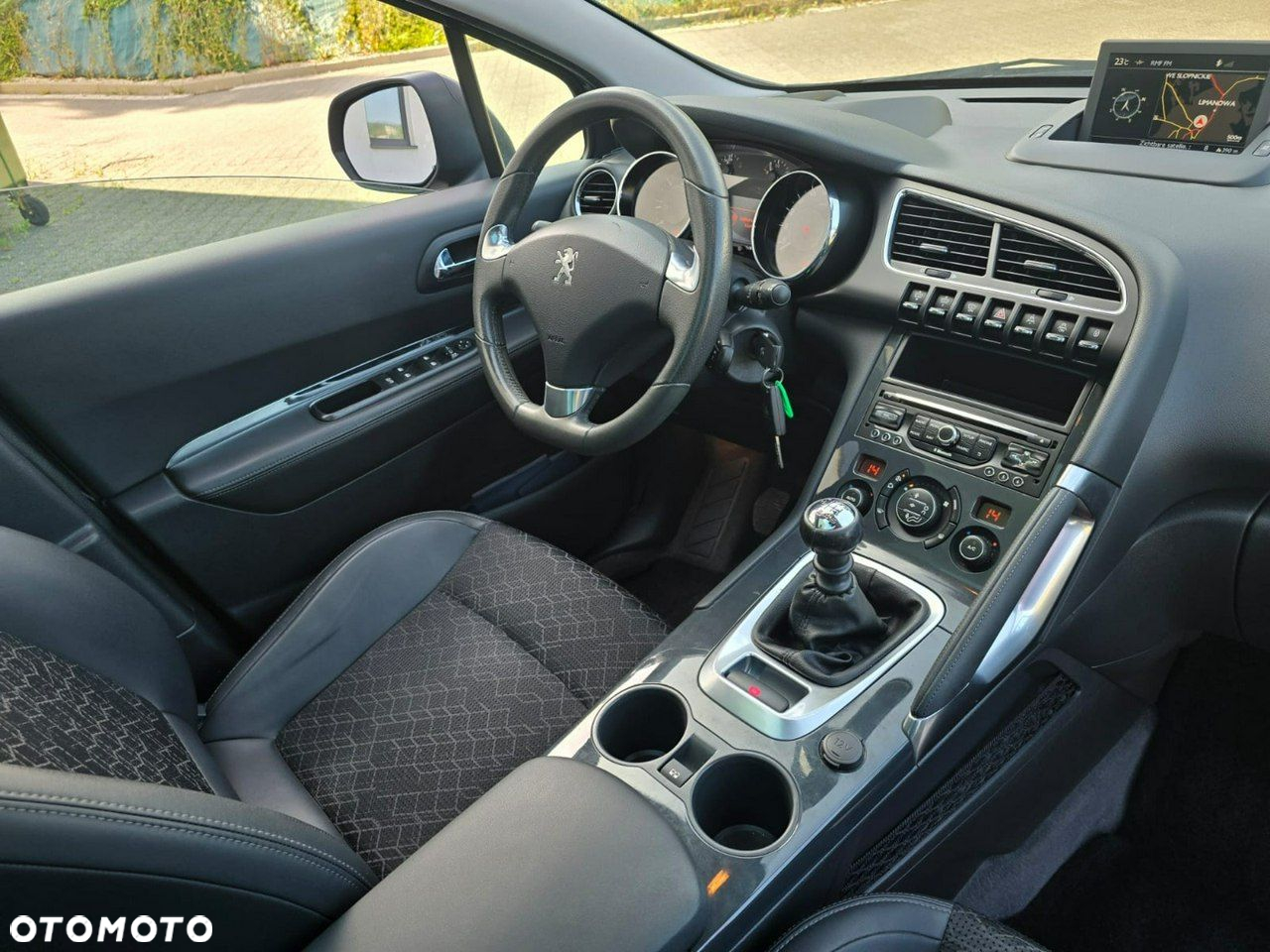 Peugeot 3008 - 19